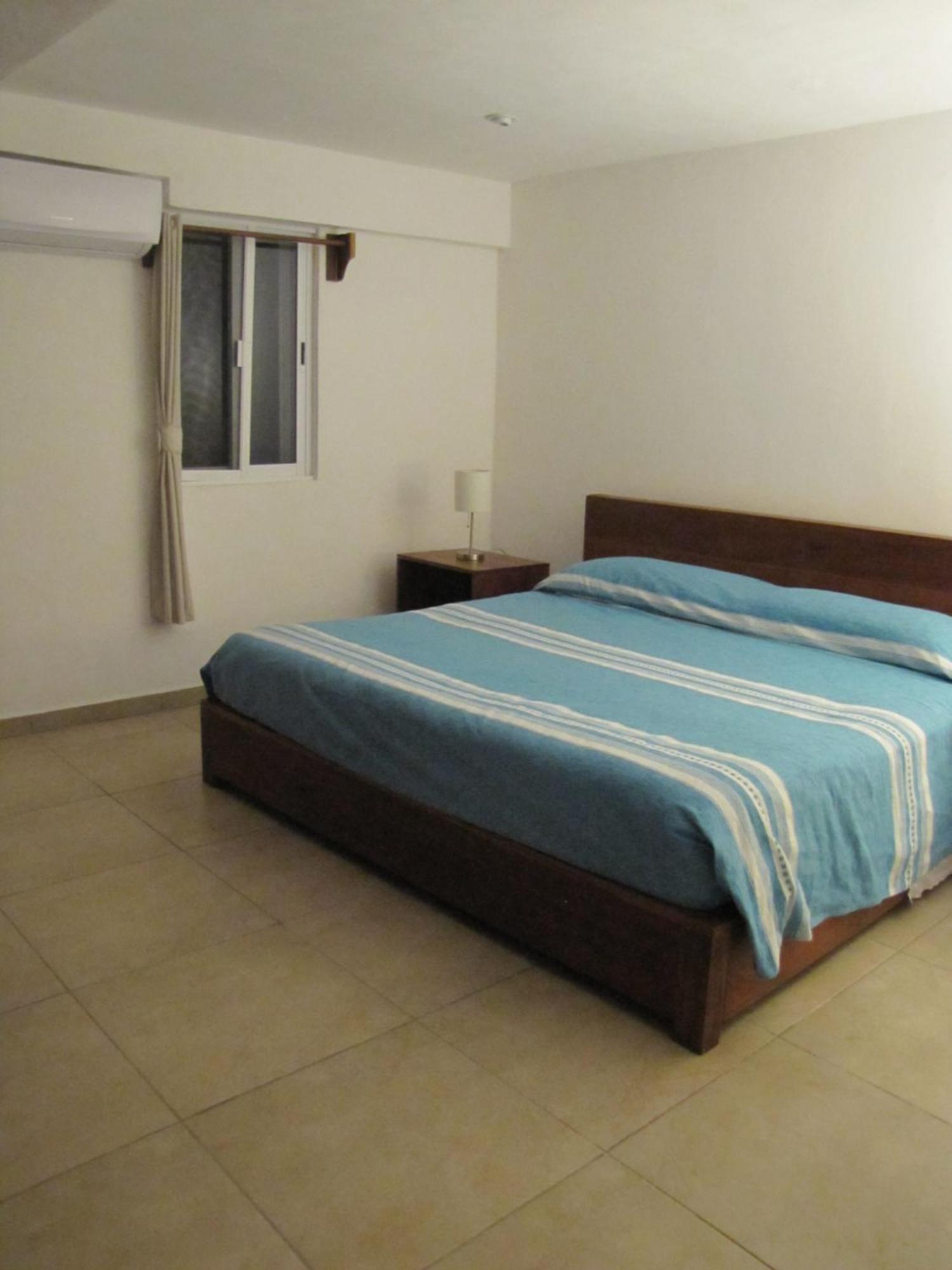 Caribbean Casa Blanca Apartment Xcalak Bilik gambar